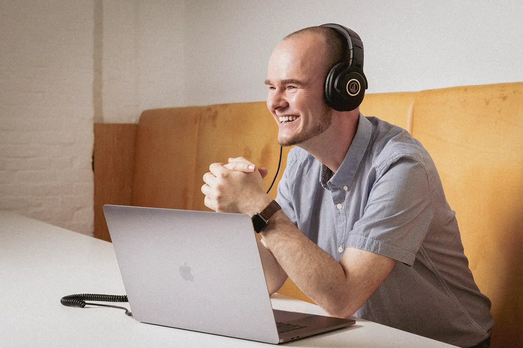 Portrait Adobe Mitarbeiter in Hamburg